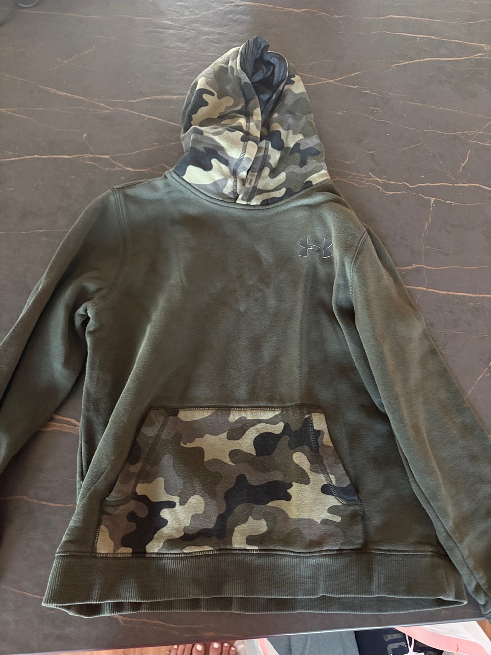 boys under armour hoodie